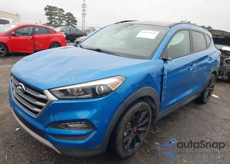 2017 Hyundai Tucson Night из США, поврежденный, VIN KM8J33A24HU460047